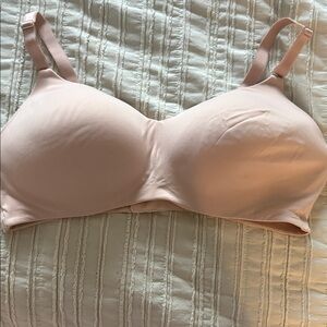 New Wireless Blush Bra